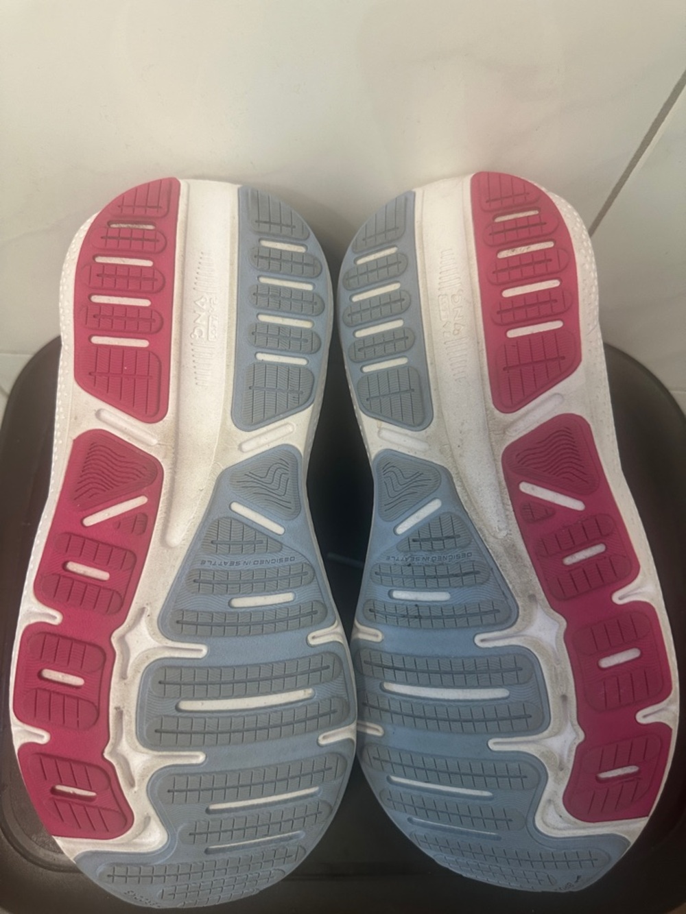 Brooks Ghost Max Women's Running Shoes - Picture 6 of 11